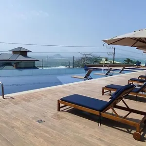  Apartamento Alto Padrão, Club, Vista Mar E Beto Carrero Brasil